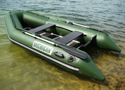 Фото моторной лодки "OverDrive", днище "реечная слань", щелкнуть мышью для просмотра в увеличенном масштабе